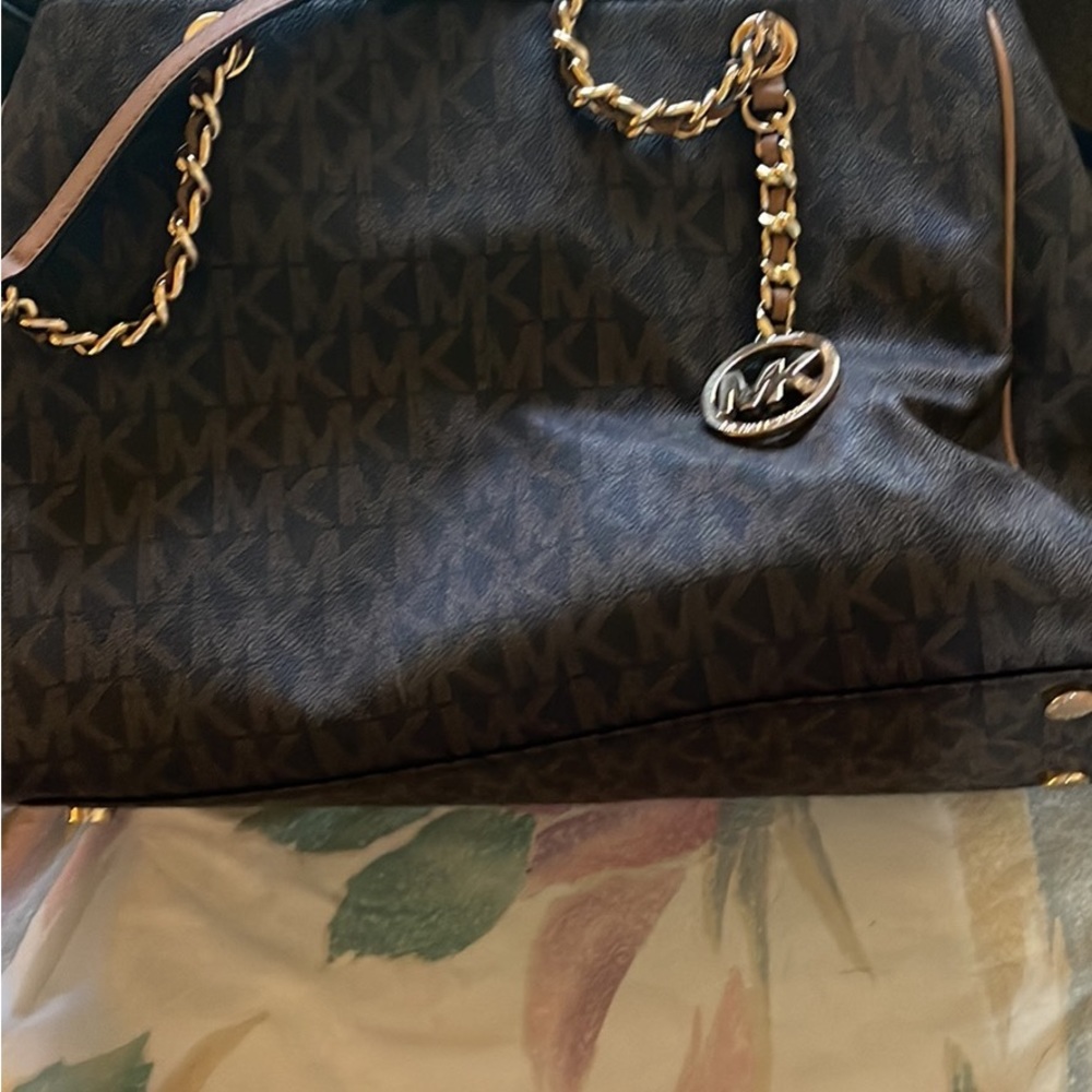 Brown handbag